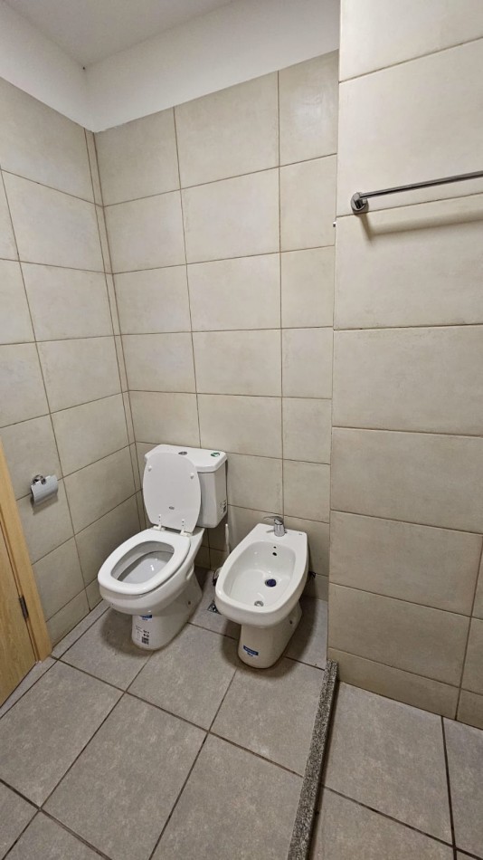 CASA EN ALQUILER A ESTRENAR - BARRIO PRIVADO CASAS DE LA FALDA (Cipolletti)