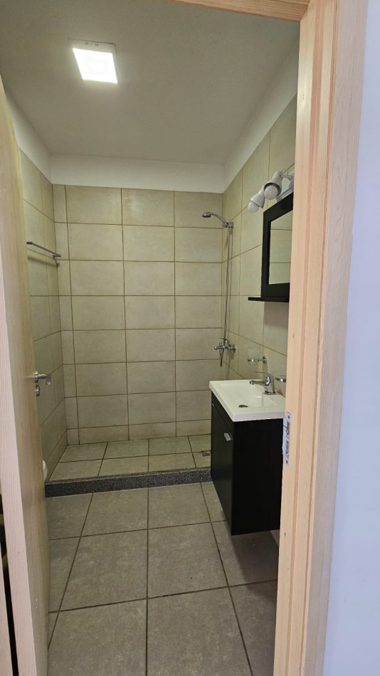 CASA EN ALQUILER A ESTRENAR - BARRIO PRIVADO CASAS DE LA FALDA (Cipolletti)