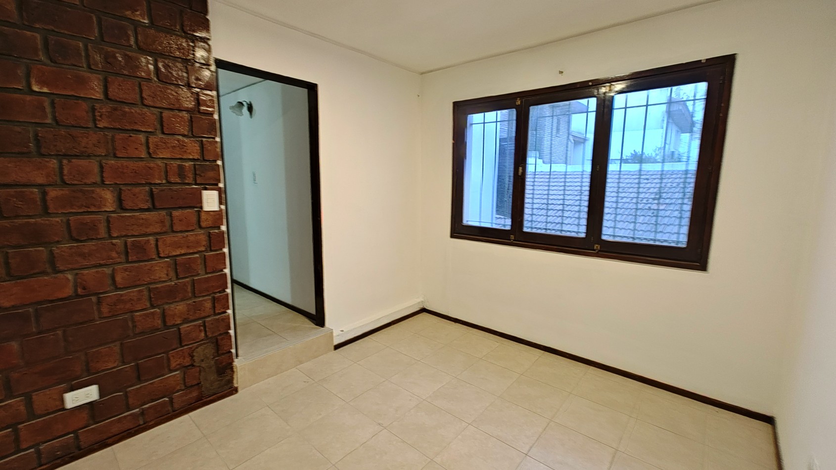CASA 4 AMBIENTES - ZONA COTO - NEUQUEN