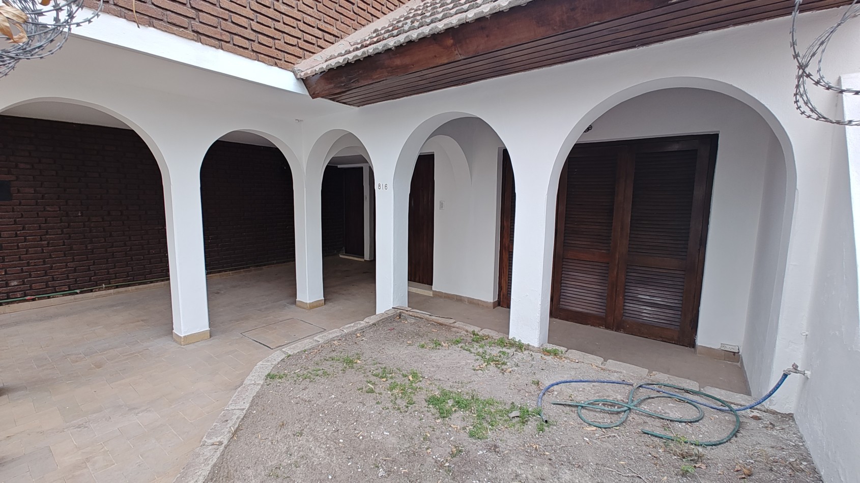 CASA 4 AMBIENTES - ZONA COTO - NEUQUEN
