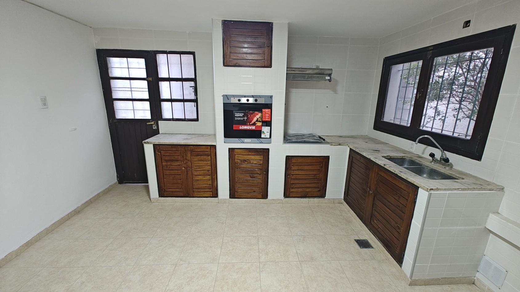 CASA 4 AMBIENTES - ZONA COTO - NEUQUEN