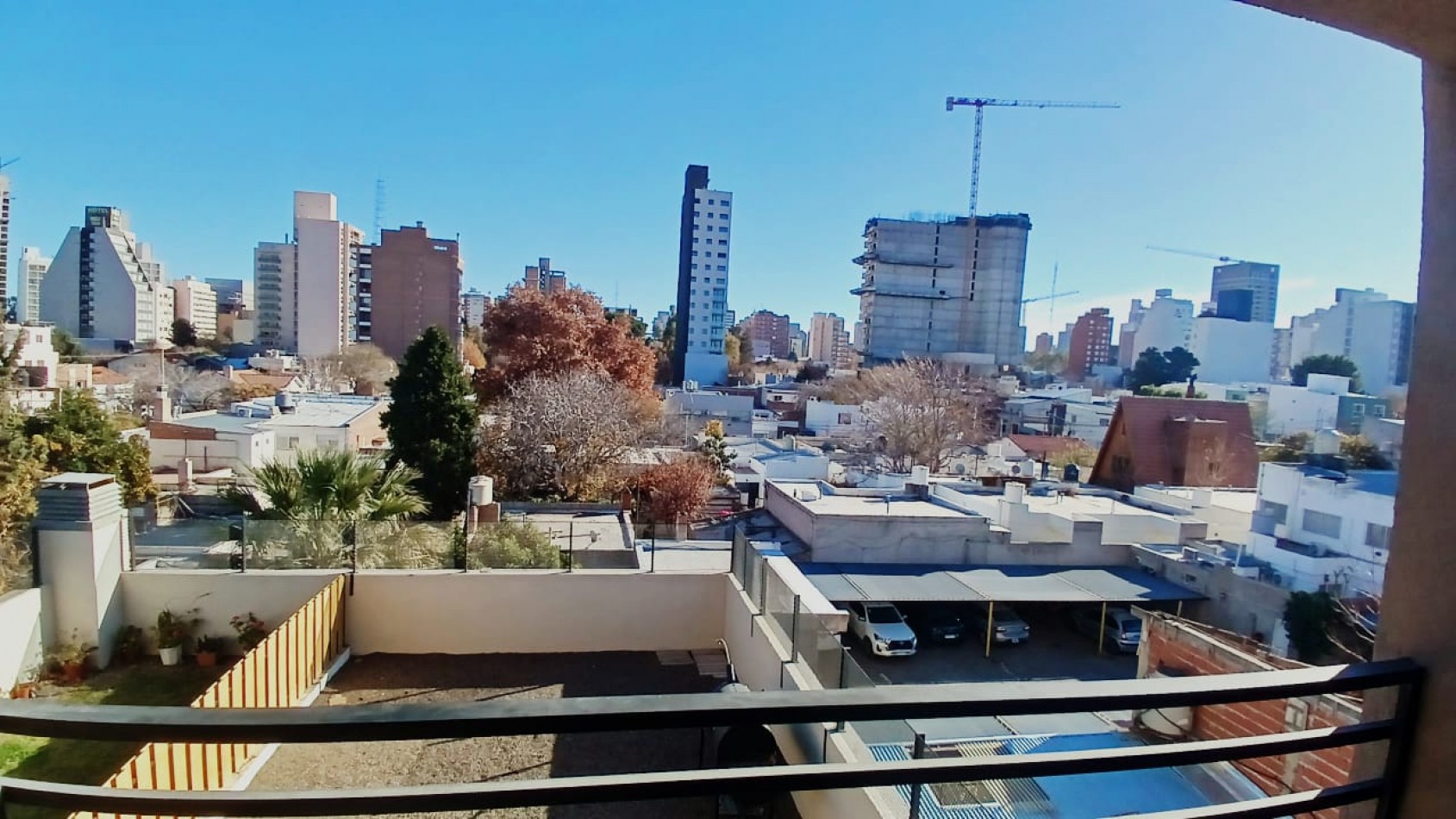 DEPARTAMENTO 1 DORMITORIO CON COCHERA EN ALQUILER