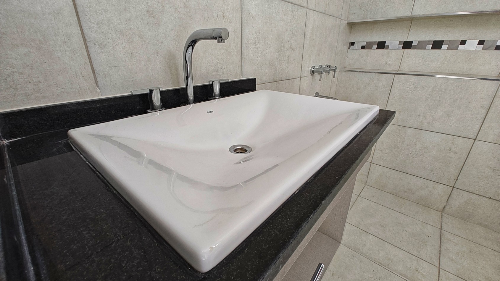 DEPARTAMENTO 1 DORMITORIO A ESTRENAR EDIFICIO "LOS TEROS CASTELLI" - EN ALQUILER