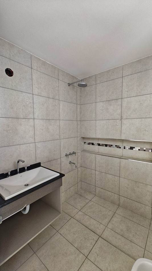DEPARTAMENTO 1 DORMITORIO A ESTRENAR EDIFICIO "LOS TEROS CASTELLI" - EN ALQUILER