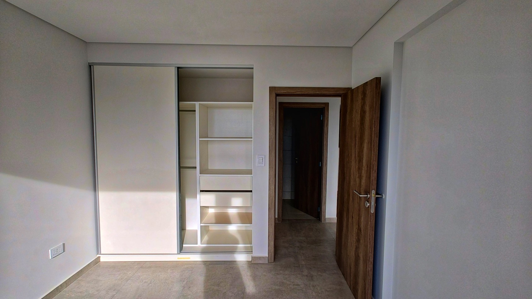 DEPARTAMENTO 1 DORMITORIO A ESTRENAR EDIFICIO "LOS TEROS CASTELLI" - EN ALQUILER