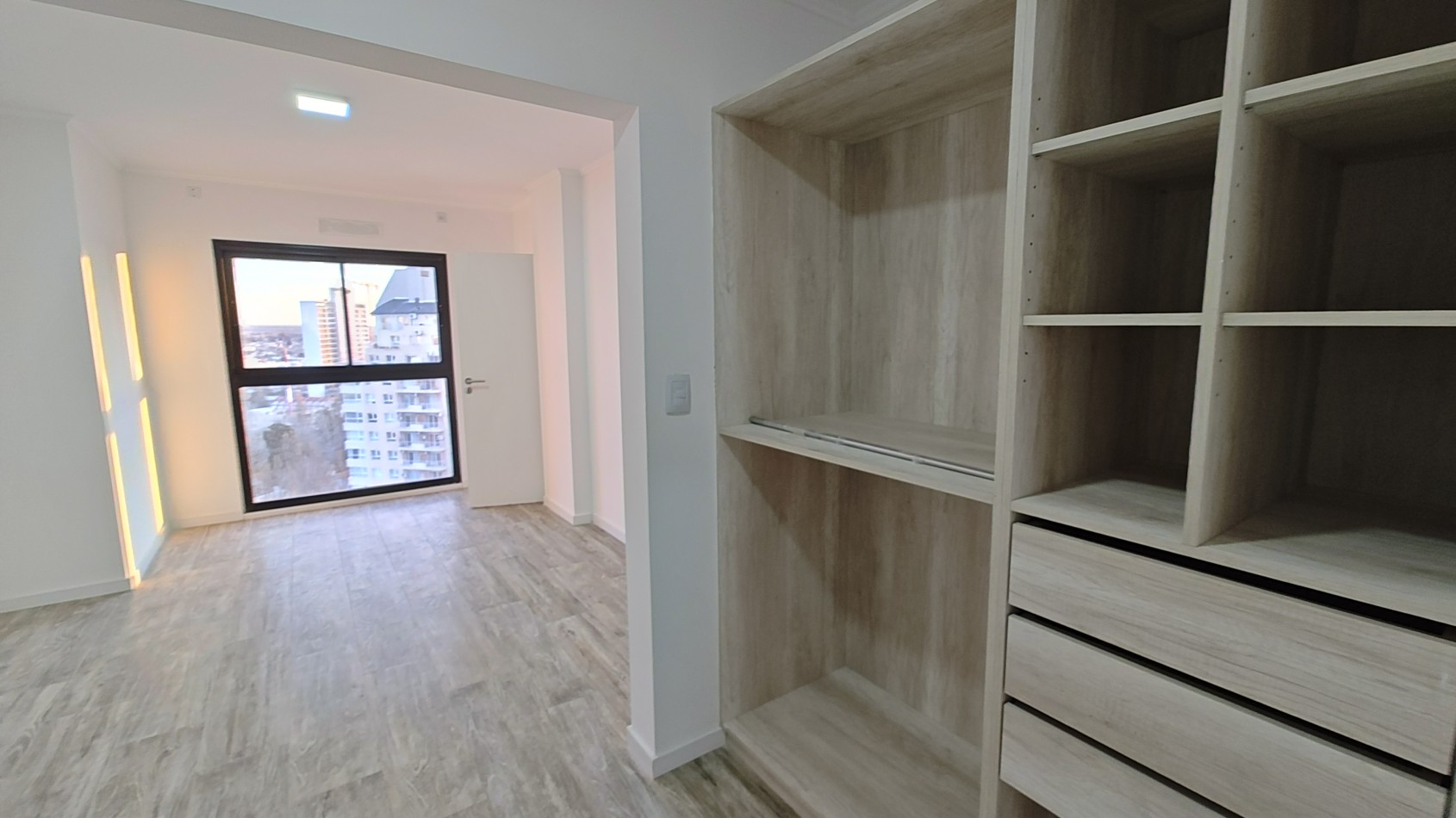 DEPARTAMENTO 2 DORMITORIOS CON COCHERA A ESTRENAR - EN ALQUILER