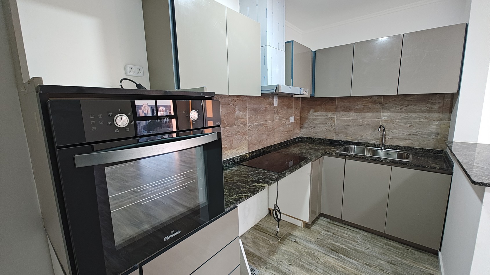 DEPARTAMENTO 2 DORMITORIOS CON COCHERA A ESTRENAR - EN ALQUILER