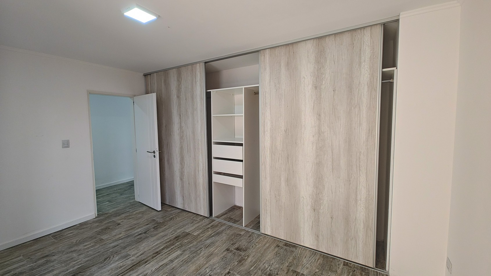 DEPARTAMENTO 2 DORMITORIOS CON COCHERA A ESTRENAR - EN ALQUILER