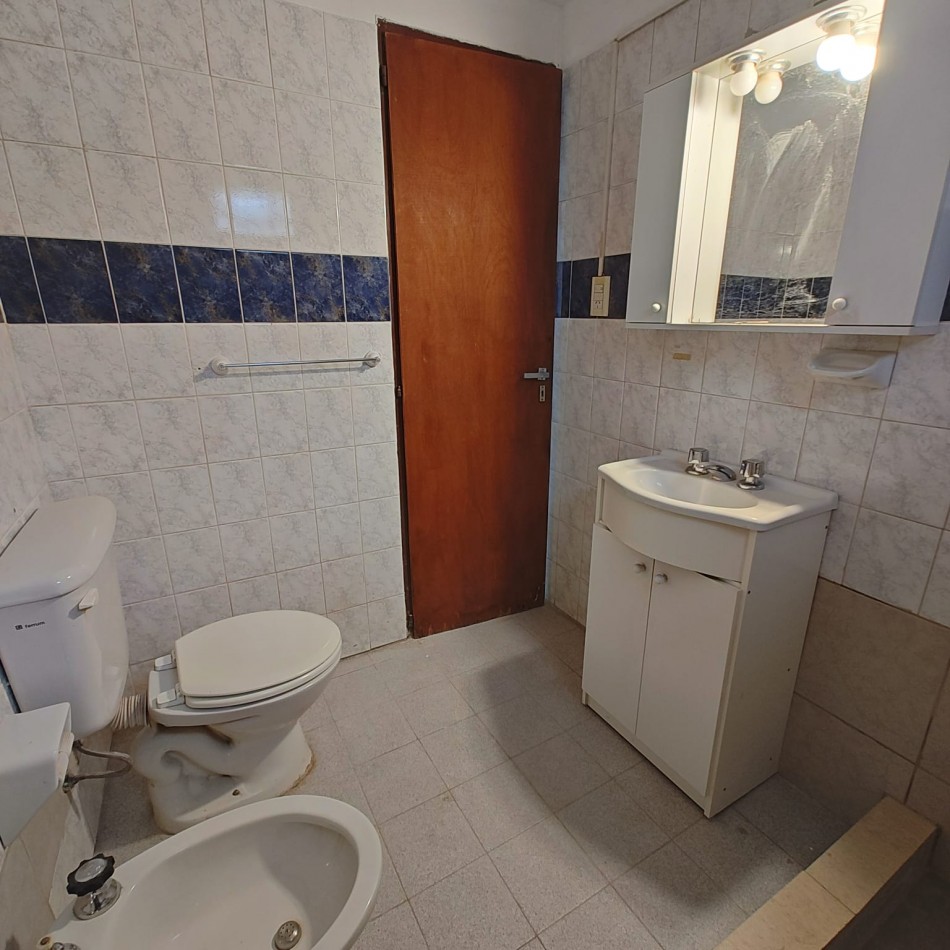 DUPLEX 2 DORMITORIOS EN ALQUILER - SANTA GENOVEVA