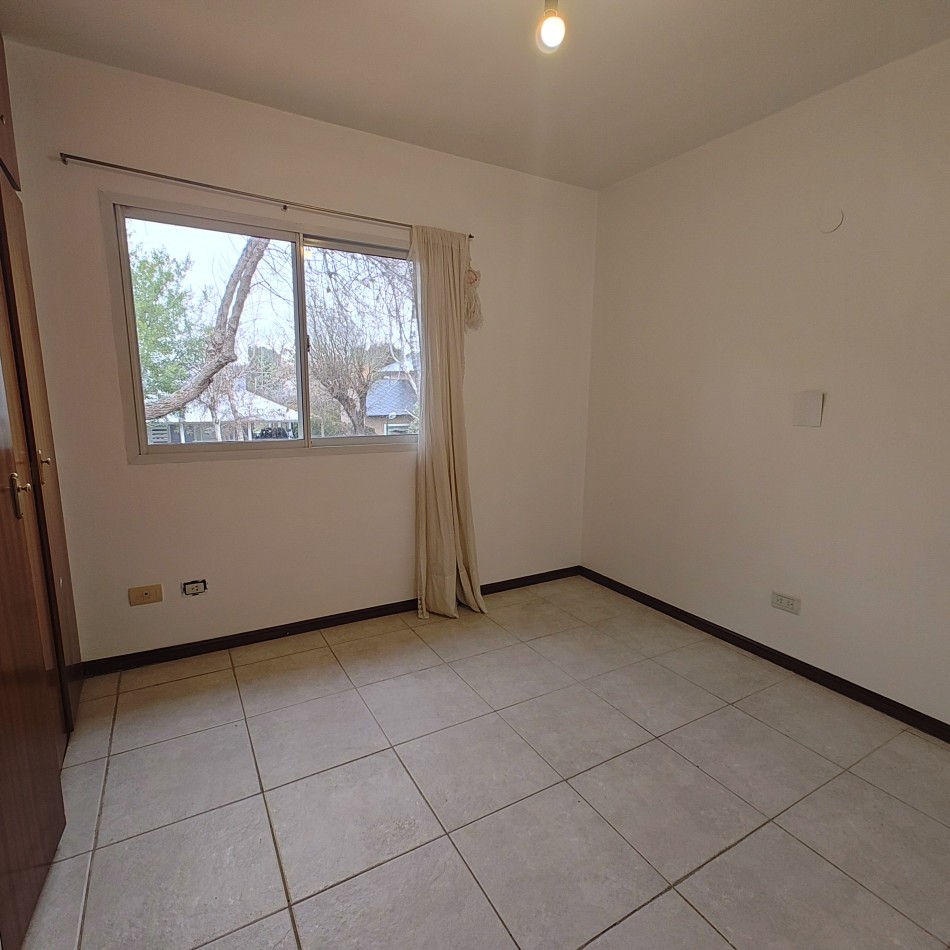 CASA 3 DORMITORIO EN ALQUILER - BARRIO RINCON CLUB DE CAMPO 