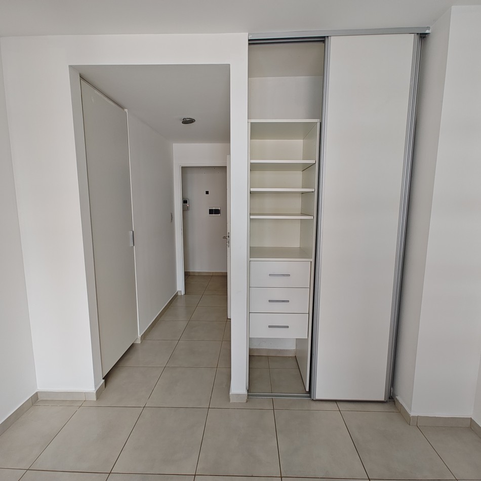 DEPARTAMENTO 1 DORMITORIO CON COCHERA EN ALQUILER