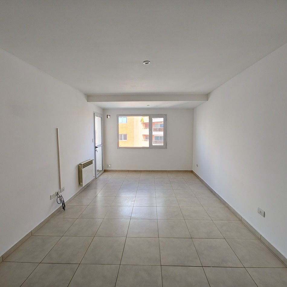 DEPARTAMENTO 1 DORMITORIO CON COCHERA EN ALQUILER