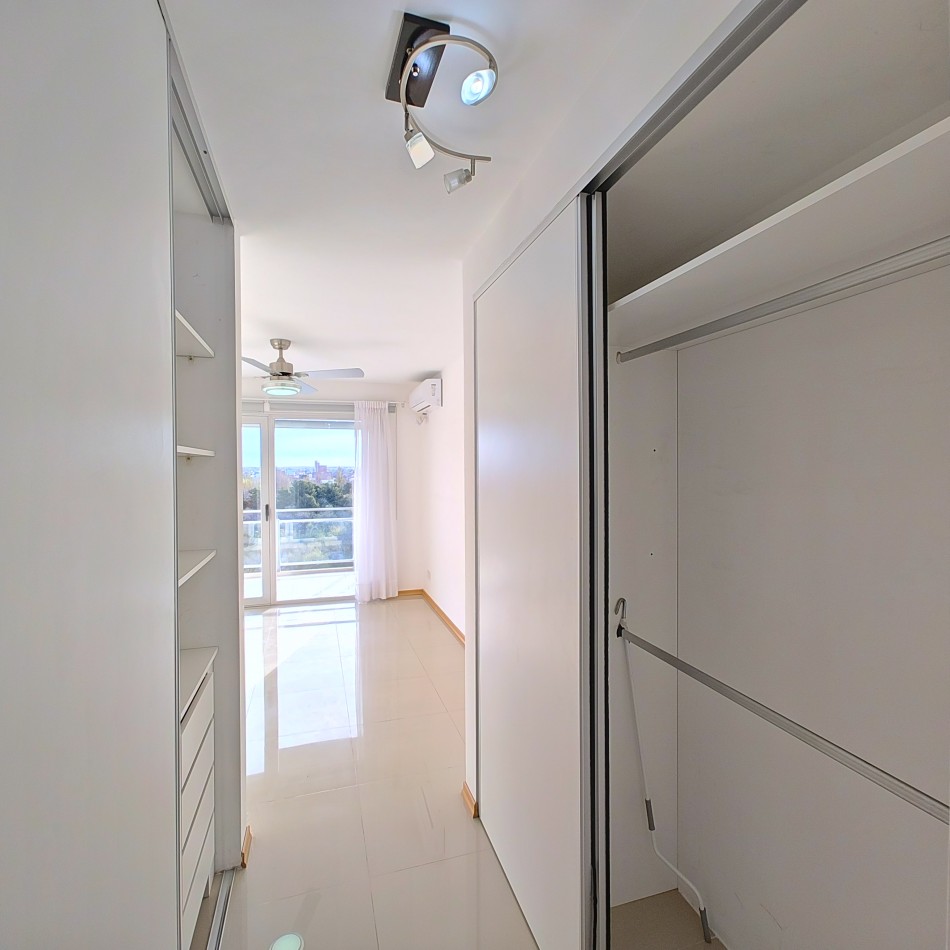 DEPARTAMENTO 2 DORMITORIOS CON COCHERA EN ALQUILER 