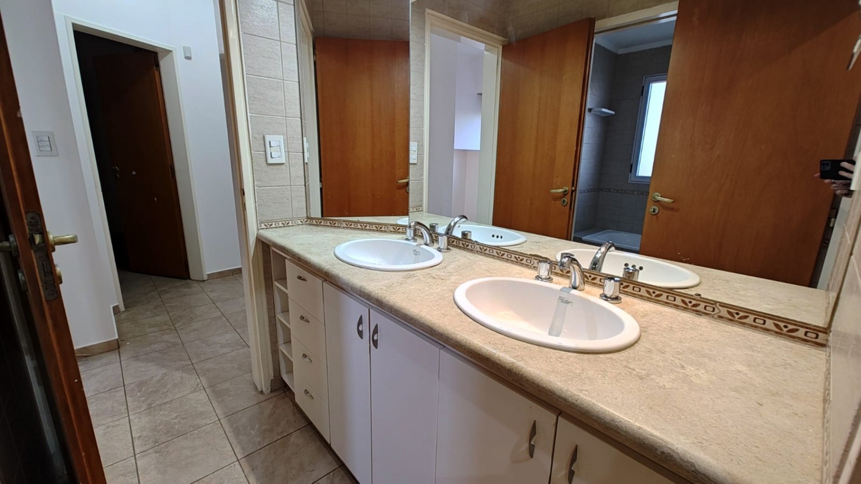 DUPLEX 3 DORMITORIOS - SANTA GENOVEVA