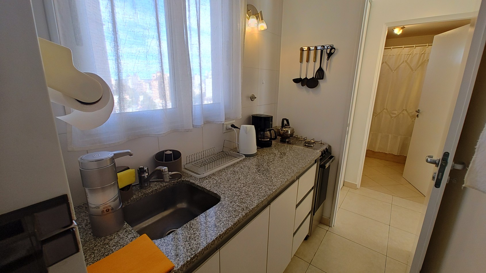 DEPARTAMENTO AMOBLADO APTO PROFESIONAL