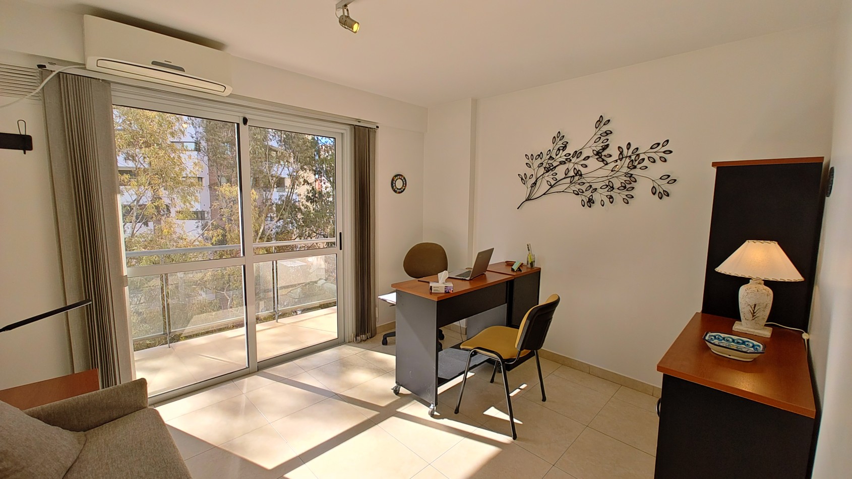 DEPARTAMENTO AMOBLADO APTO PROFESIONAL
