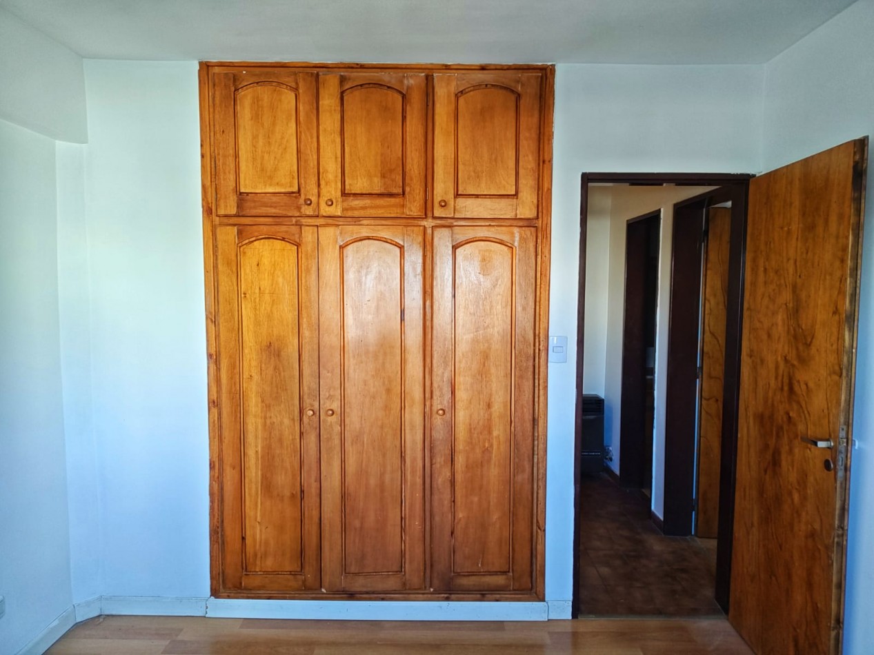 DEPARTAMENTO 2 DORMITORIOS PLENO CENTRO DE NEUQUEN CON TRES BALCONES - EN ALQUILER