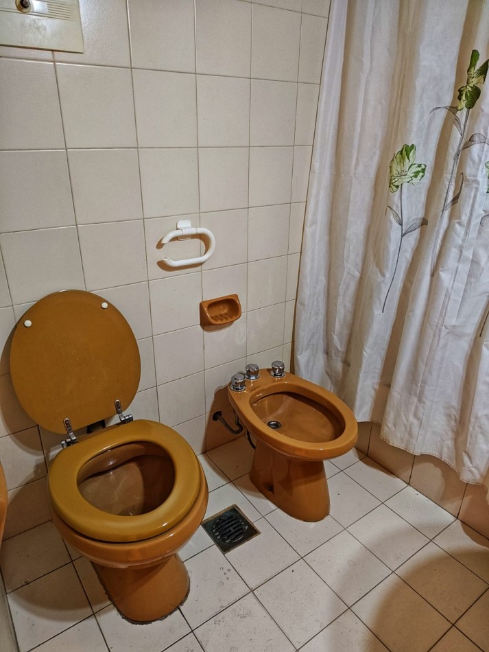 DEPARTAMENTO 2 DORMITORIOS PLENO CENTRO DE NEUQUEN CON TRES BALCONES - EN ALQUILER