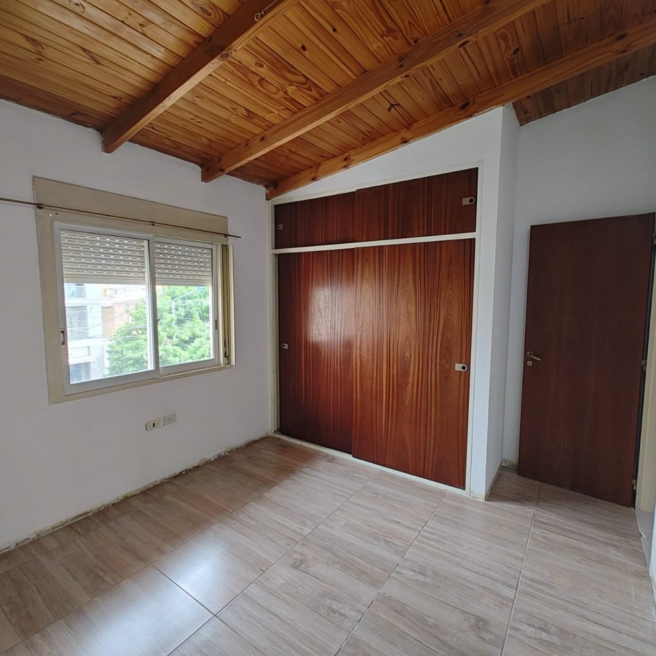 DEPARTAMENTO 2 DORMITORIOS CON BALCON Y ENTRADA DE VEHICULO EN ALQUILER 