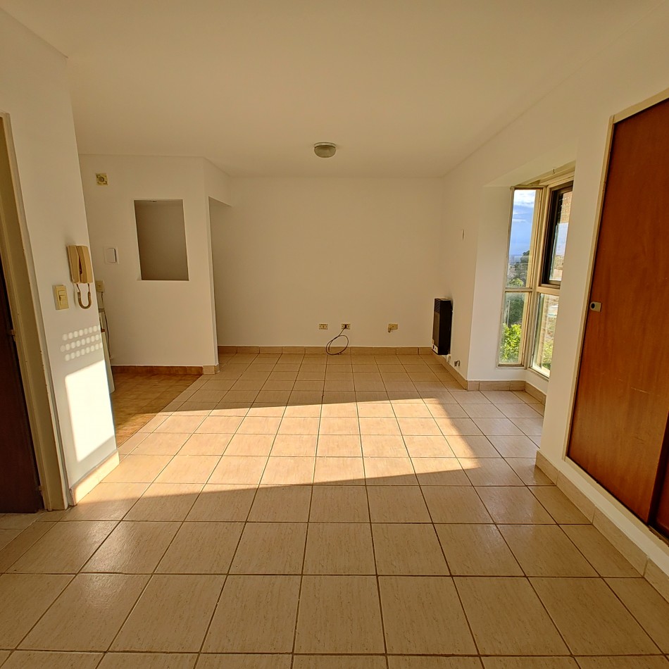MONOAMBIENTE EN ALQUILER - ZONA COTO