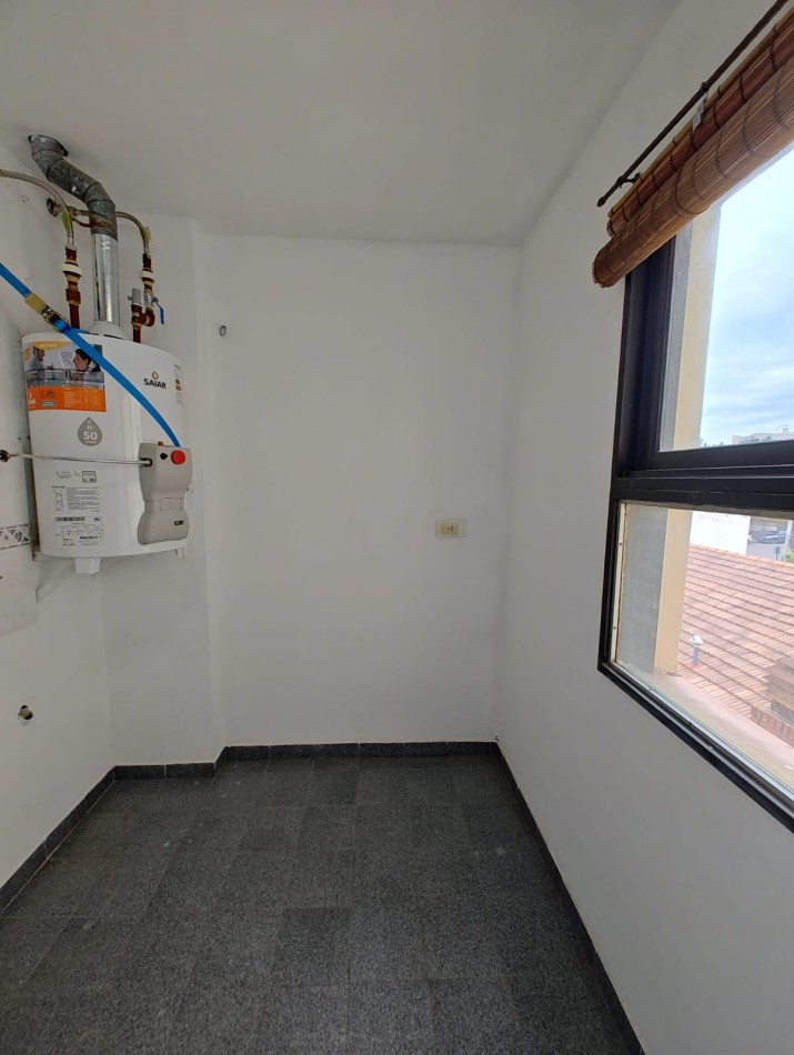 DEPARTAMENTO 2 DORMITORIOS CON COCHERA ZONA CENTRO