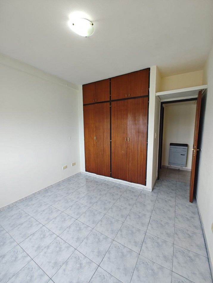 DEPARTAMENTO 2 DORMITORIOS CON COCHERA ZONA CENTRO