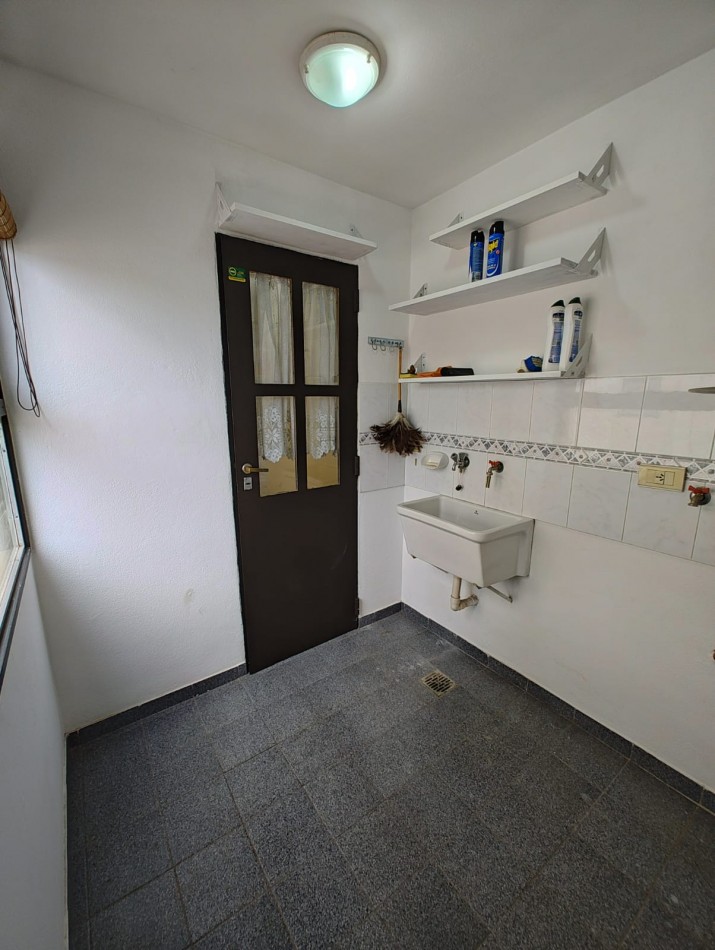 DEPARTAMENTO 2 DORMITORIOS CON COCHERA ZONA CENTRO