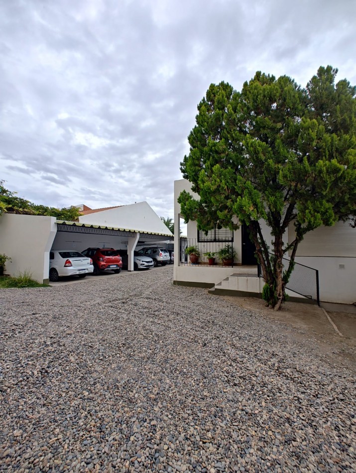 DEPARTAMENTO 2 DORMITORIOS CON COCHERA ZONA CENTRO