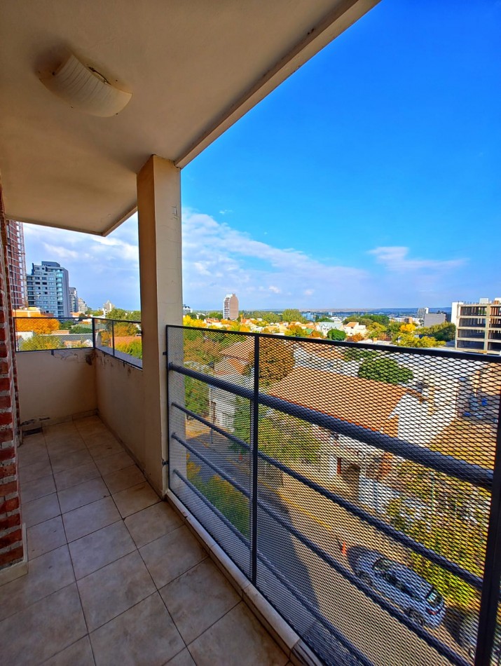 DEPARTAMENTO 2 DORMITORIOS CON COCHERA EN ALQUILER - BARRIO SANTA GENOVEVA