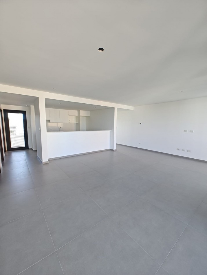 DEPARTAMENTO GERENCIAL - 2 DORMITORIOS CON COCHERA Y PILETA A ESTRENAR - EN ALQUILER