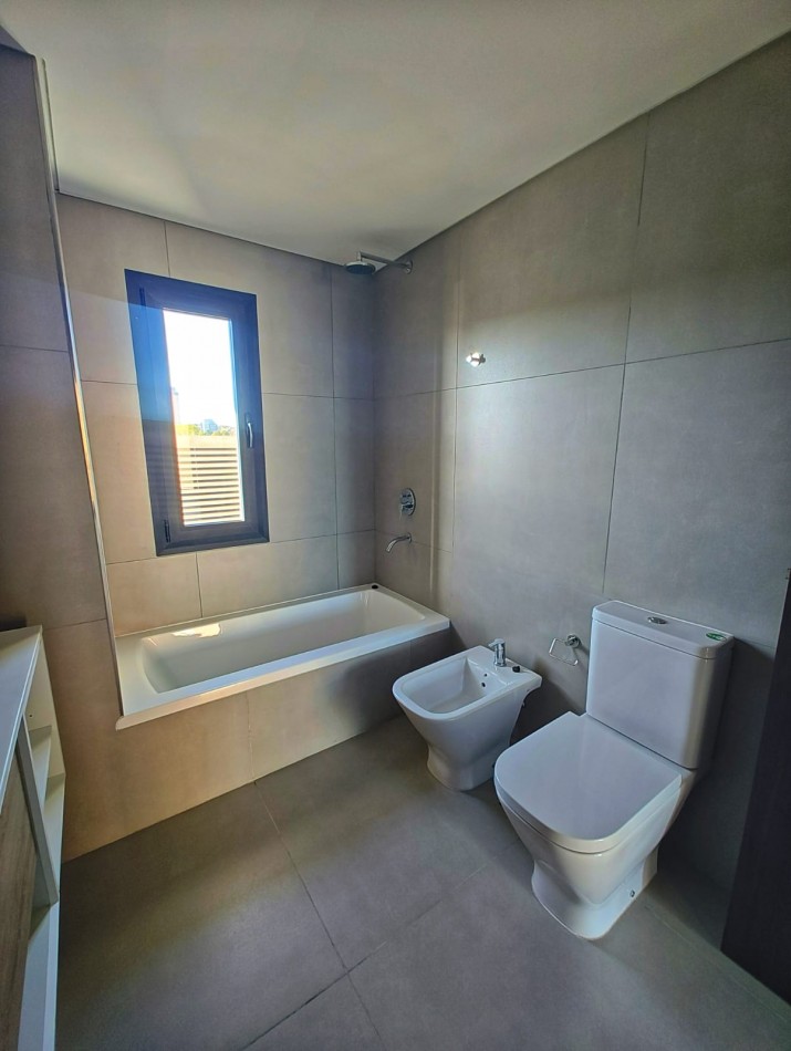 DEPARTAMENTO GERENCIAL - 2 DORMITORIOS CON COCHERA Y PILETA A ESTRENAR - EN ALQUILER