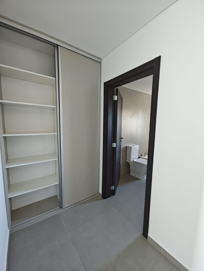 DEPARTAMENTO GERENCIAL - 2 DORMITORIOS CON COCHERA Y PILETA A ESTRENAR - EN ALQUILER
