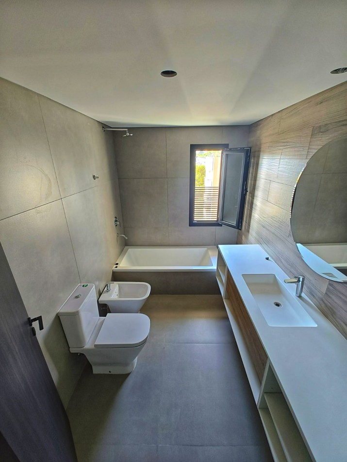 DEPARTAMENTO GERENCIAL - 2 DORMITORIOS CON COCHERA Y PILETA A ESTRENAR - EN ALQUILER