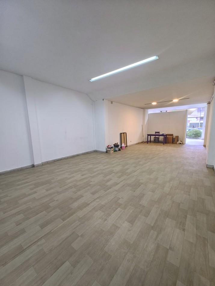 LOCAL COMERCIAL - CENTRO OESTE 