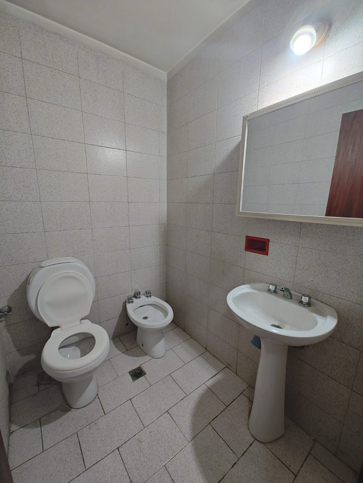 LOCAL COMERCIAL - CENTRO OESTE 