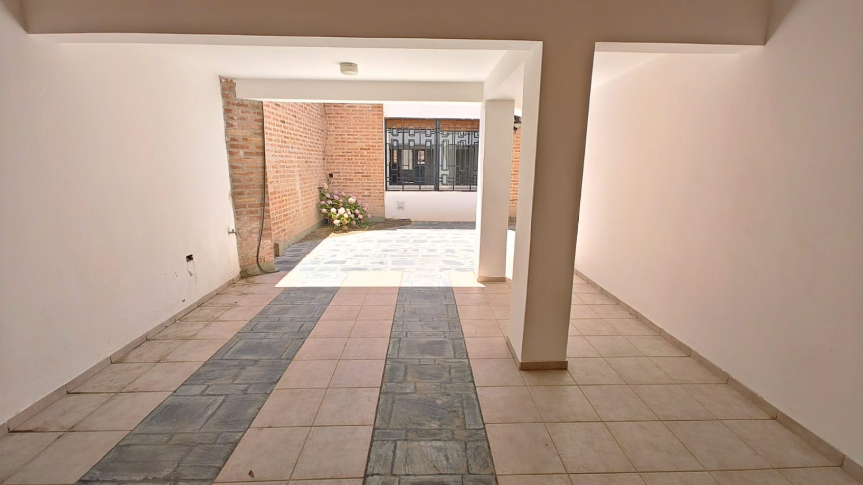 VENTA | CASA 3 DORMITORIOS + LOCAL | BELGRANO 1951 | NEUQUEN