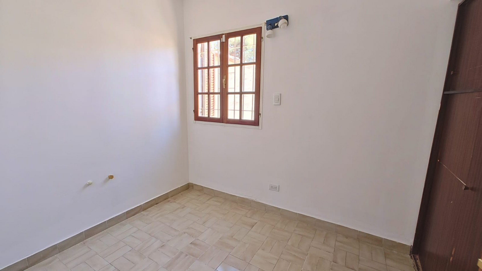 VENTA | CASA 3 DORMITORIOS + LOCAL | BELGRANO 1951 | NEUQUEN