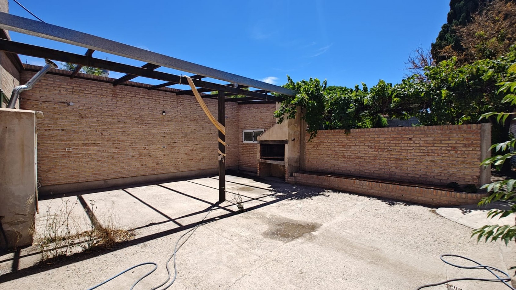 VENTA | CASA 3 DORMITORIOS + LOCAL | BELGRANO 1951 | NEUQUEN