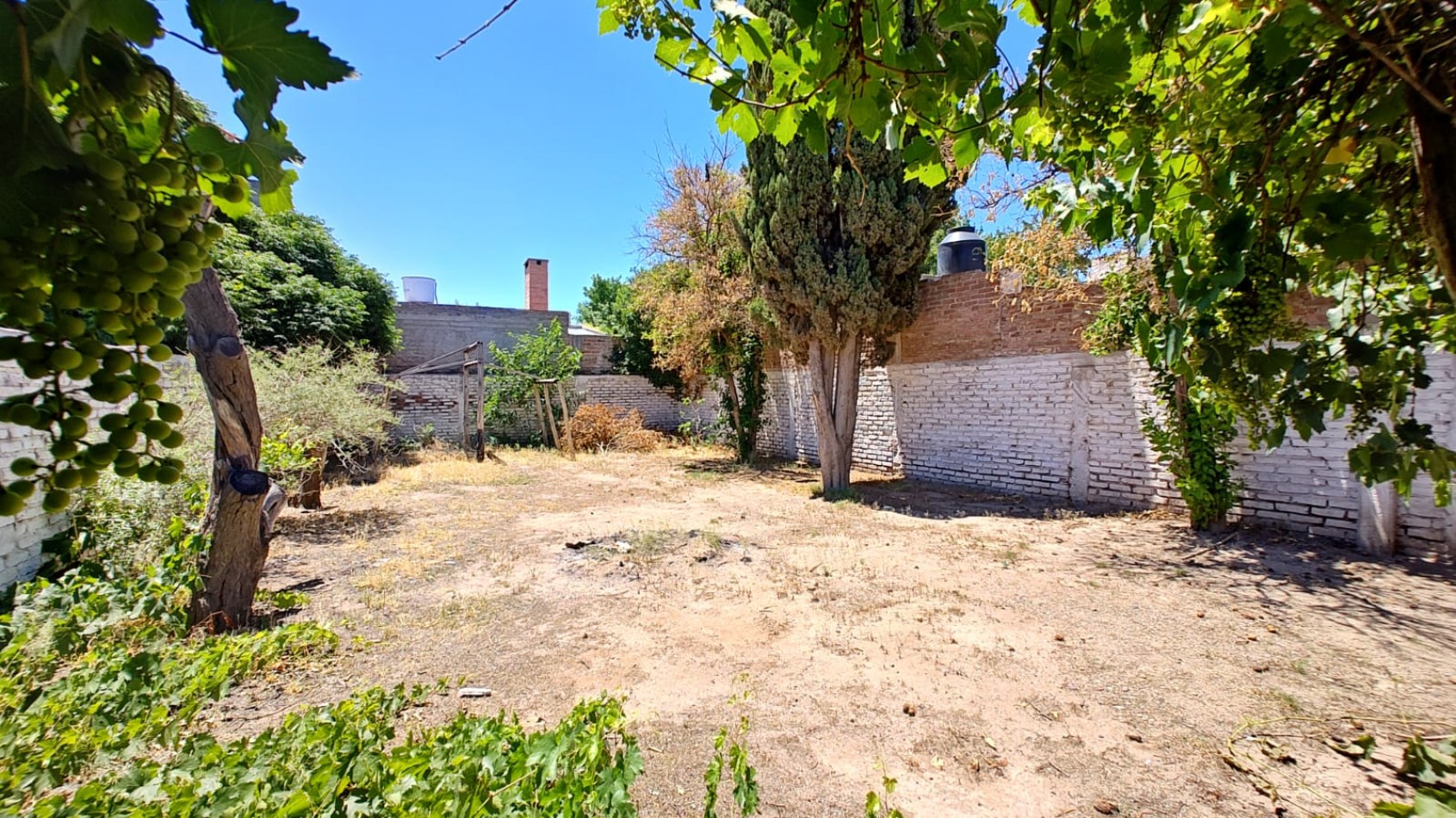 VENTA | CASA 3 DORMITORIOS + LOCAL | BELGRANO 1951 | NEUQUEN