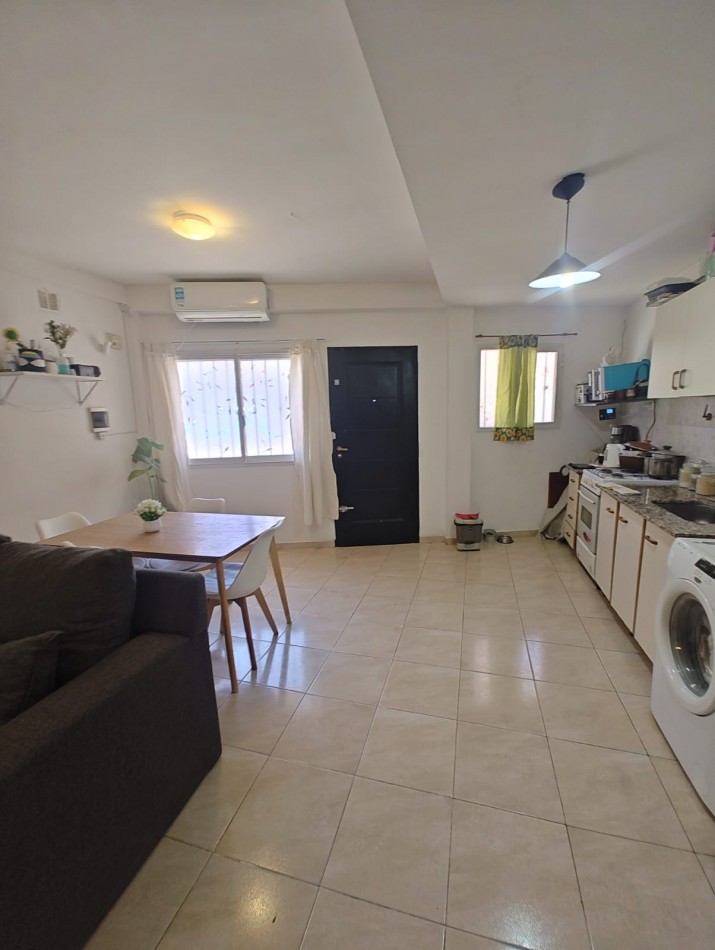 ALQUILER | DEPARTAMENTO 1 DORMITORIO CON COCHERA Y PATIO PROPIO | CENTRO OESTE NEUQUEN