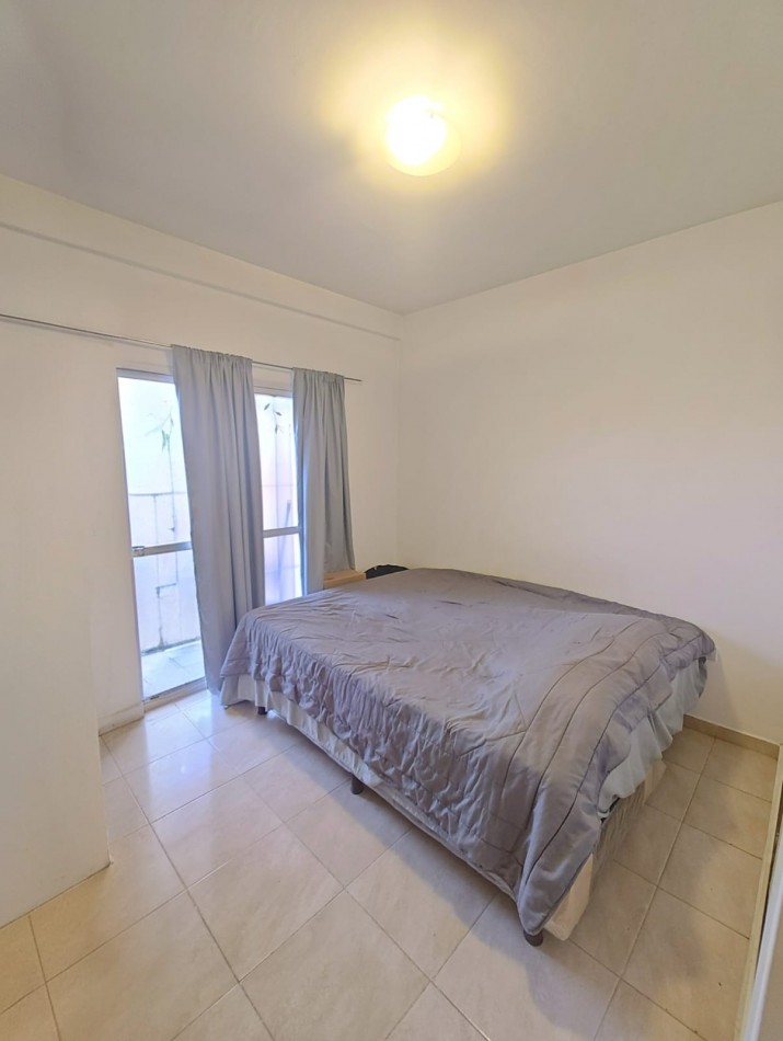 ALQUILER | DEPARTAMENTO 1 DORMITORIO CON COCHERA Y PATIO PROPIO | CENTRO OESTE NEUQUEN