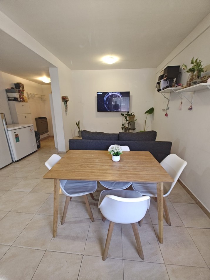 ALQUILER | DEPARTAMENTO 1 DORMITORIO CON COCHERA Y PATIO PROPIO | CENTRO OESTE NEUQUEN