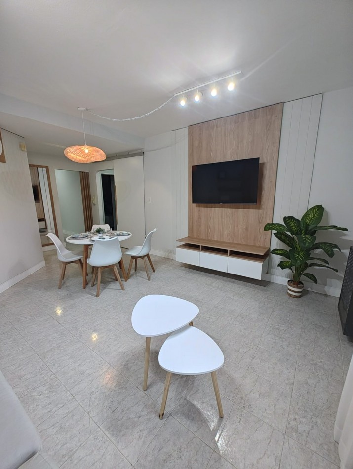 ALQUILER | DEPARTAMENTO 2 DORMITORIOS CON COCHERA TOTALMENTE AMOBLADO | CENTRO ESTE NEUQUEN