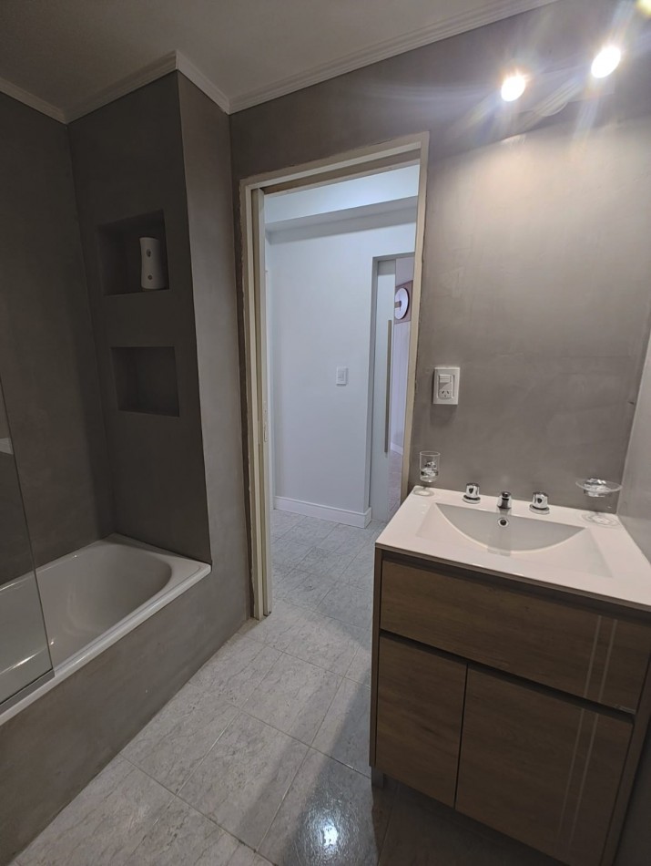 ALQUILER | DEPARTAMENTO 2 DORMITORIOS CON COCHERA TOTALMENTE AMOBLADO | CENTRO ESTE NEUQUEN