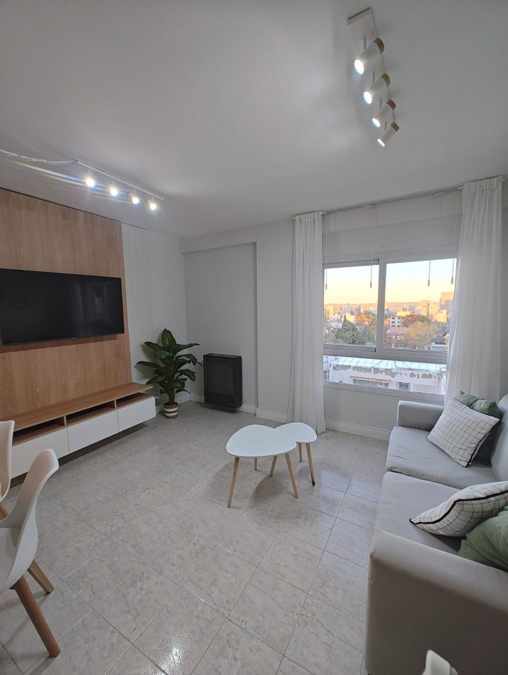 ALQUILER | DEPARTAMENTO 2 DORMITORIOS CON COCHERA TOTALMENTE AMOBLADO | CENTRO ESTE NEUQUEN