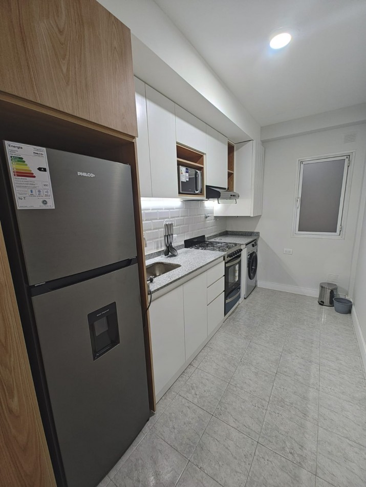 ALQUILER | DEPARTAMENTO 2 DORMITORIOS CON COCHERA TOTALMENTE AMOBLADO | CENTRO ESTE NEUQUEN