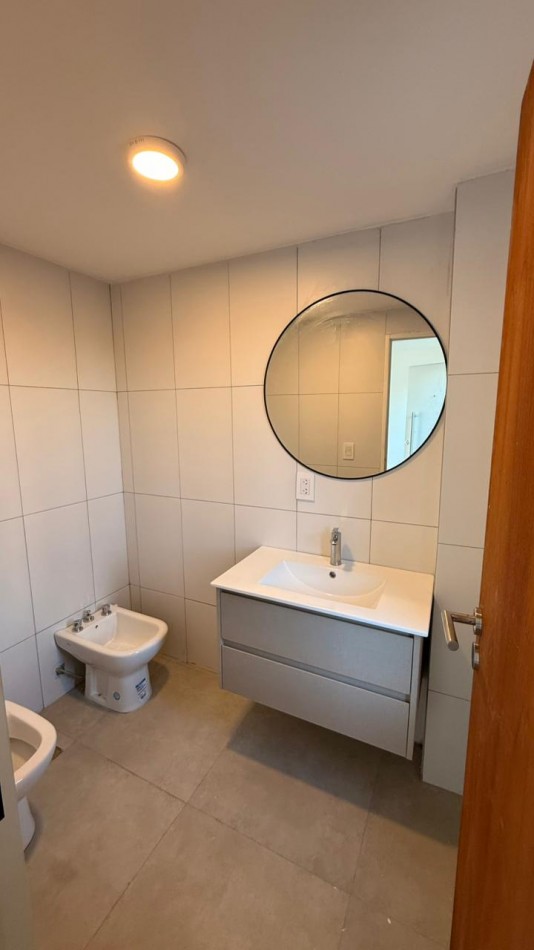 DUPLEX A ESTRENAR EN VENTA | 3 DORMITORIOS + 3 BAÑOS | BARRIO DON LUCAKS - PLOTTIER