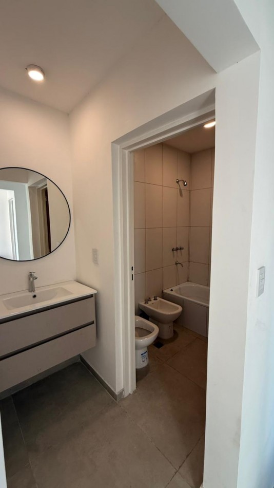 DUPLEX A ESTRENAR EN VENTA | 3 DORMITORIOS + 3 BAÑOS | BARRIO DON LUCAKS - PLOTTIER
