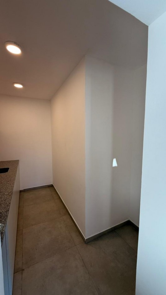 DUPLEX A ESTRENAR EN VENTA | 3 DORMITORIOS + 3 BAÑOS | BARRIO DON LUCAKS - PLOTTIER