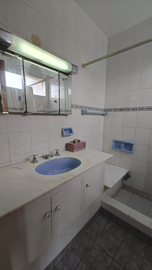 CASA 4 DORMITORIOS EN ALQUILER | CENTRO OESTE NEUQUEN